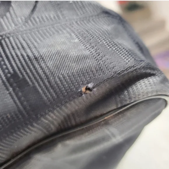 Authentic Vintage Chanel New Travel Line Tote Bag - Picture 14 of 14